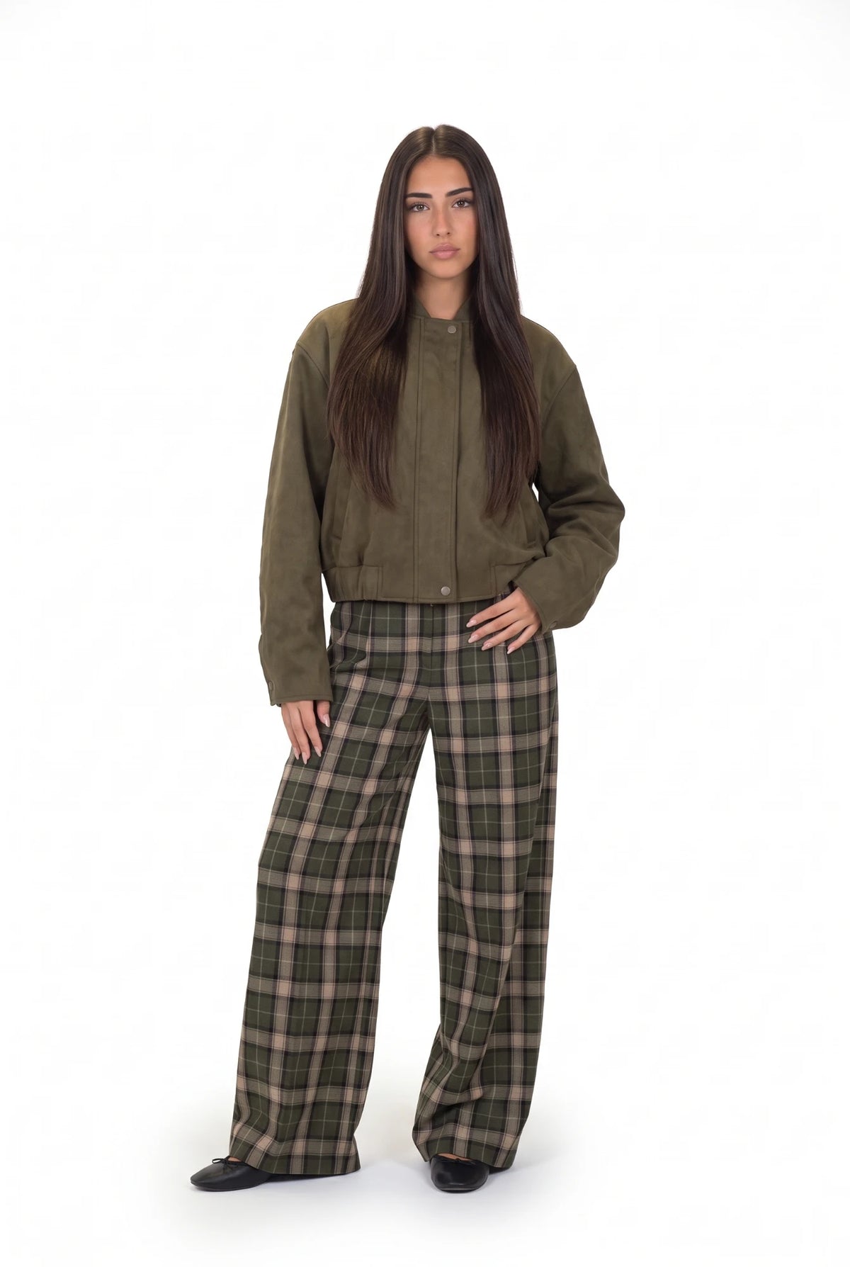 Bergamo Plaid Trousers - look completo de frente