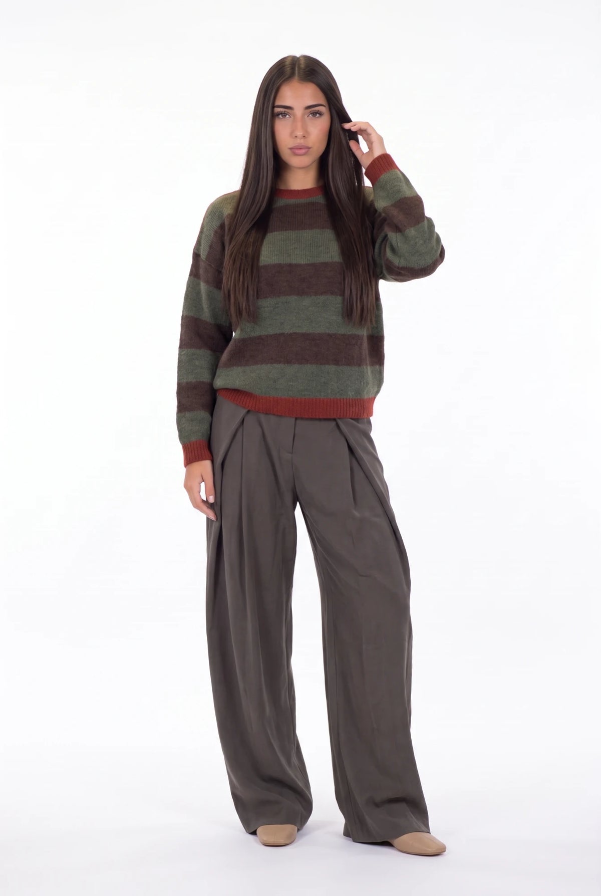 Siena Pleated Trousers taupe - look completo